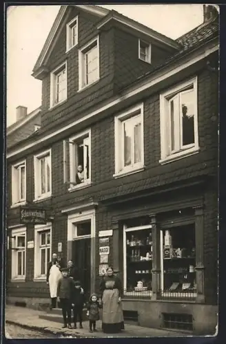 Foto-AK Ronsdorf, Schankwirtschaft in der Breitestrasse 81 mit Emaille-Werbeschild für Maggi