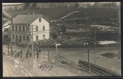 Foto-AK Markt Rettenbach, Gärtnerei J. Schafroth in der Kemptener Strasse aus der Vogelschau, 1909