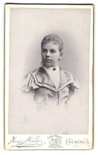 Fotografie Hugo Müller, Freiberg, Fischer Str. 29, Porträt einer jungen Frau