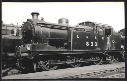 Fotografie britische Eisenbahn LNER, Dampflok, Lokomotive No. 833