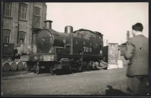 Fotografie Ansicht London-Stratford, Britische Eisenbahn, Dampflok, Lokomotive No. 7210
