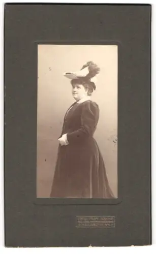 Fotografie Ferd. Frey Söhne, Heilbronn, Clara Schleyer im Porträt mit Hut