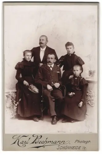 Fotografie Karl Bechmann, Schönheide, Emil Winzer und Familie