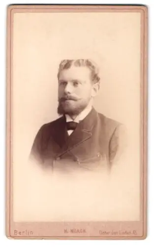 Fotografie H. Noack, Berlin, Unter den Linden 45, Porträt eines Mannes mit Bart