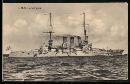 AK Kriegsschiff SMS Lothringen, Seitenansicht mit Dampfbarkasse