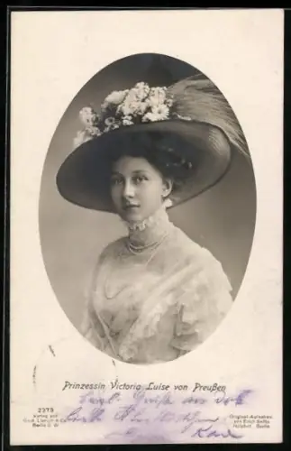 AK Prinzessin Victoria Louise von Preussen mit sommerlichem Hut