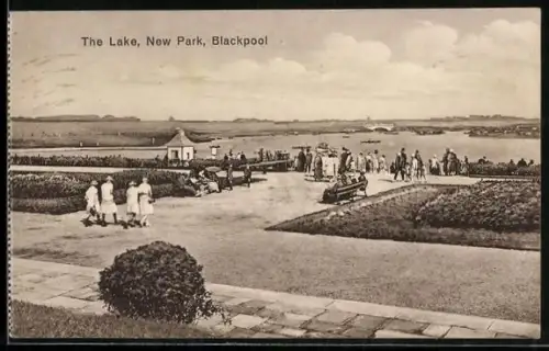 AK Blackpool, The Lake, New Park