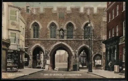 AK Southampton, The Bargate