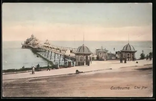 AK Eastbourne, The Pier