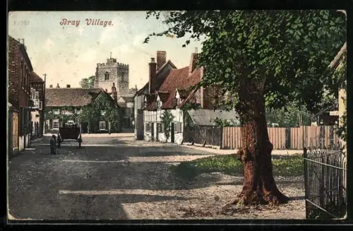 AK Bray Village, Strassenpartie im Ortskern