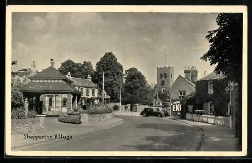 AK Shepperton, Village