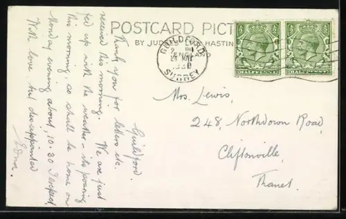 AK Shere, Strassenpartie mit Kirche