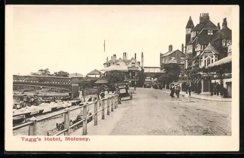AK Molesey, Tagg`s Hotel