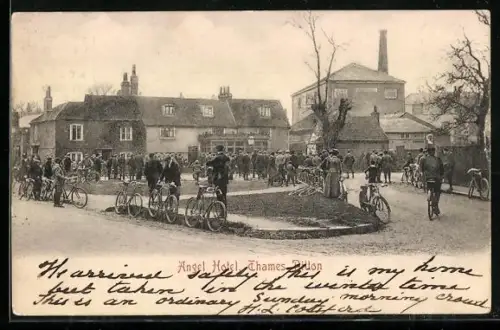 AK Thames Ditton, Angel Hotel, People and their bicycles