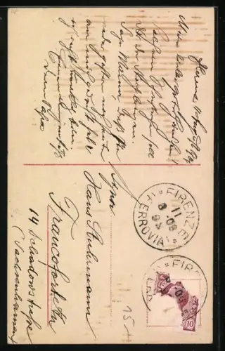 AK Amor steht neben einer Dame auf einer Mauer