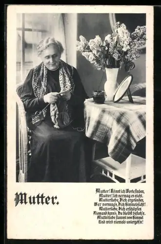 AK Alte Dame sitzt strickend neben einem Portrait, Muttertag