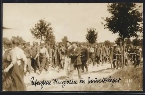 AK Munsterlager, Französische Kriegsgefangene in Bewegung