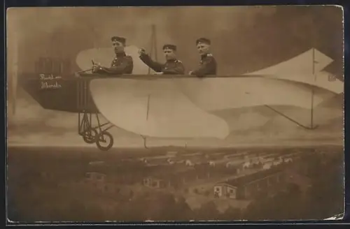Foto-AK Munsterlager, Soldaten auf einer Flugzeugattrappe