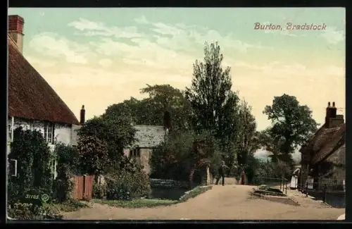 AK Burton Bradstock, Street View