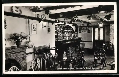 AK Guernsey, Olde Worlde Bar in the Captain`s Hotel