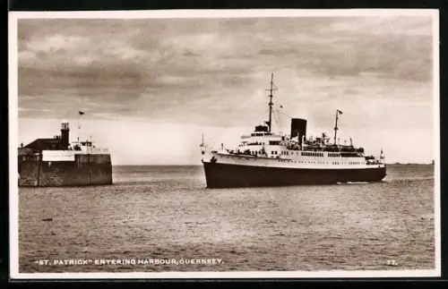 AK Guernsey, The St. Patrick entering the harbour