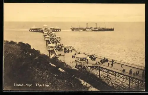 AK Llandudno, The Pier