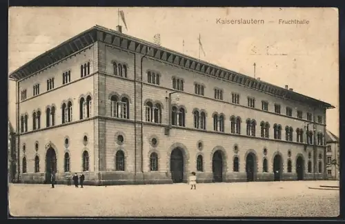 AK Kaiserslautern, Blick zur Fruchthalle