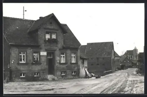 Foto-AK Heiligenmoschel /Pfalz, Strassenpartie mit Geschäft