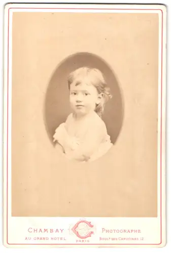 Fotografie Chambay, Paris, Boulevard des Capucines 12, Porträt von Maurice Arttinger