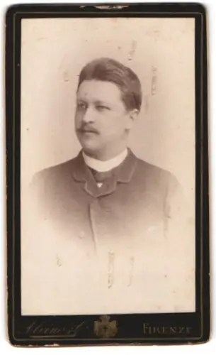 Fotografie Alvino & C., Firenze, Via Nazionale 1, Porträt eines Herrn