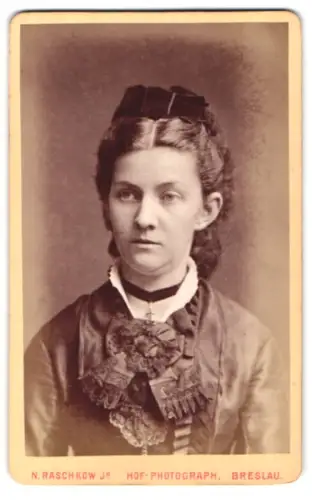 Fotografie N. Raschkow Jr., Breslau, Ohlaustrasse 4, Portrait einer Dame