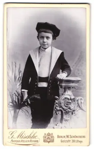Fotografie G. Mischke, Berlin, Golzstrasse 39, Junge im Matrosenanzug