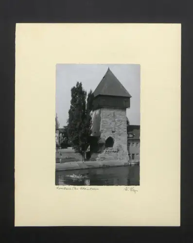 Fotografie W. Seeger, Ansicht Konstanz, Blick auf den Rheinturm mit Ruderboot