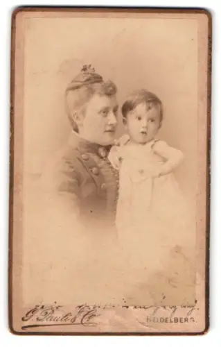 Fotografie G. Pauli & Co., Heidelberg, Hauptstrasse 146, Mutter mit Kind