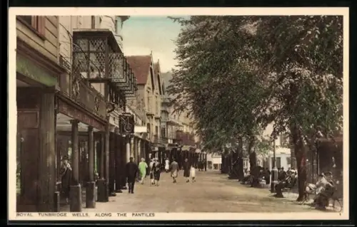 AK Royal Tunbridge Wells, Along the Pantiles