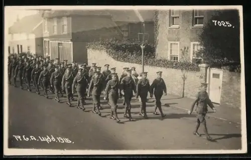 AK Lydd, R. G. A. Lydd 1915, Parade of Soldiers in the Street