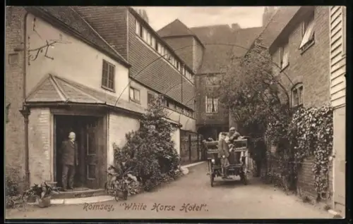 AK Romsey, White Horse Hotel