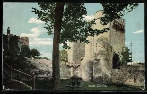 AK Lewes, Castle
