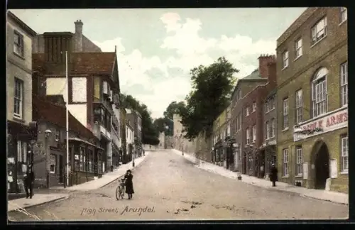 AK Arundel, High Street