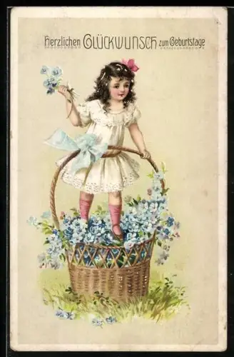 AK Kleine Gratulantin im Blumenkorb, Vergissmeinnicht, Geburtstagsgruss