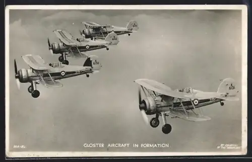 AK Gloster Aircraft in Formation, Flugzeug