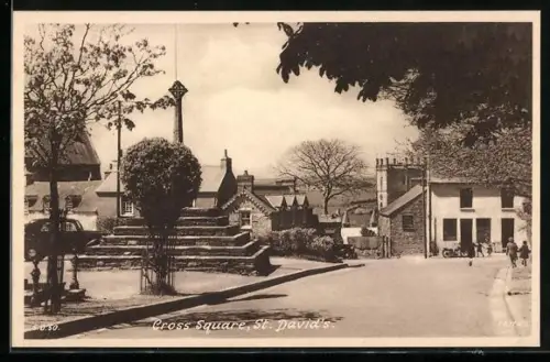AK St. David`s, Cross Square