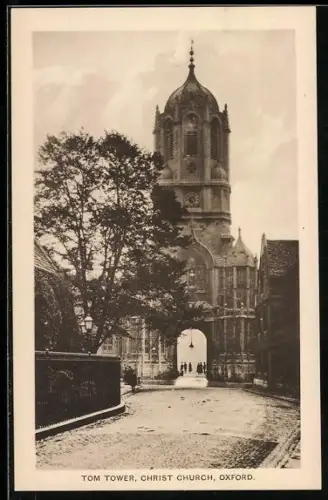 AK Oxford, Tom Tower, Christ Church