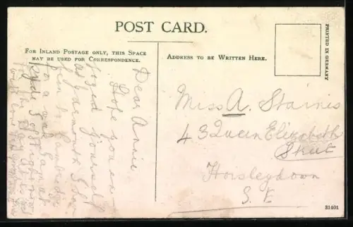 AK Carisbrook, Village