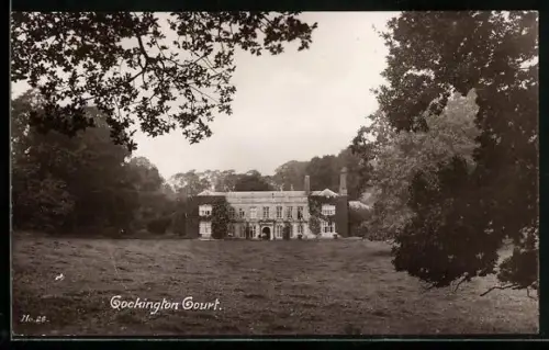 AK Cockington, Court