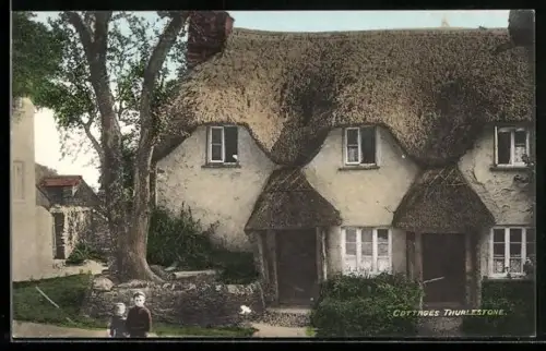 AK Thurlestone, Cottages