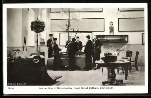 AK Dartmouth, Royal Naval College, Instruction in seamanship