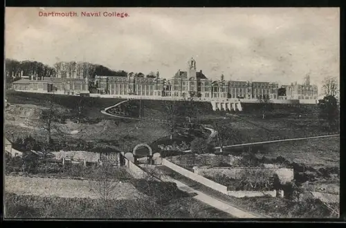 AK Dartmouth, Naval College