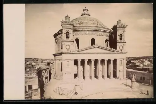 AK Malta, Panorama with Church