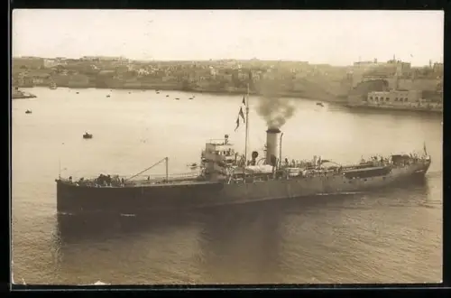 AK Malta, Panorama with ship